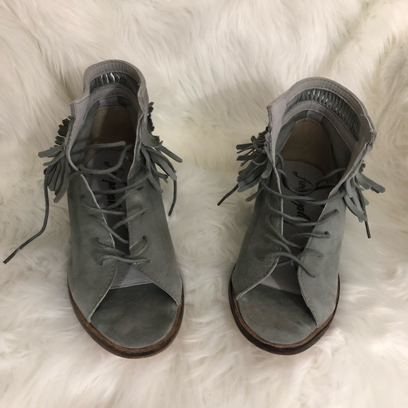 Free People Firefly Lace Up Fringe Sandal, 37 - Picture 3 of 8